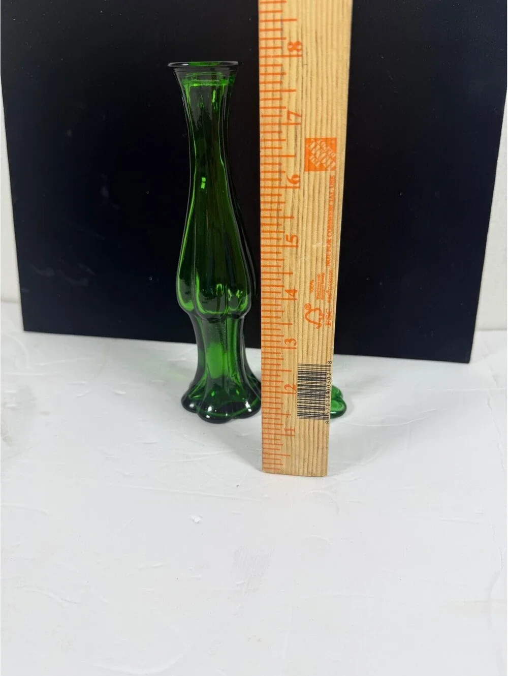 Vintage Emerald Green Glass Bud Vase Decanter with Flower Stopper F4